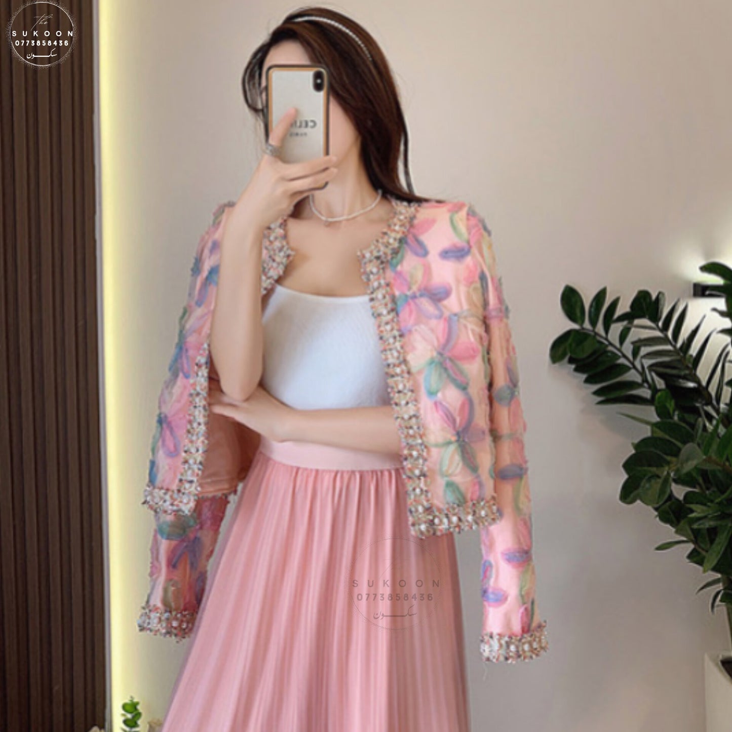 مجموعة لباس نسائي بتنورة و قميص انثوي و جذاب ensemble jupe avec veste très classe pour femme