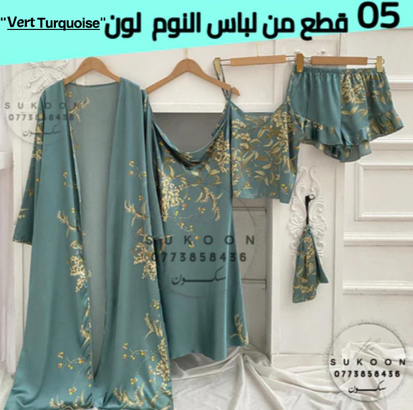 مجموعة بيجاما نسائية 05 قطع / La collection de pyjamas pour femmes contient 5 pièces.